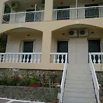 Gregory's דירה פאלאוקסטריצה