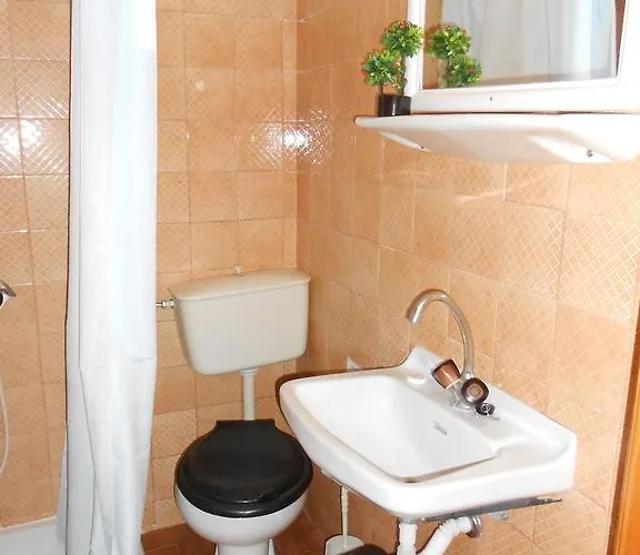 Gregory's Παλαιοκαστρίτσα