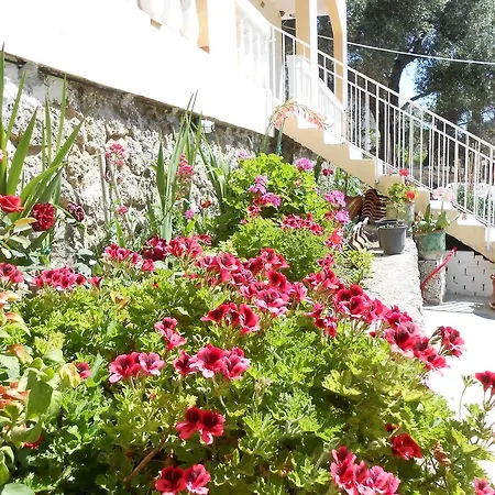 דירה Gregory's *